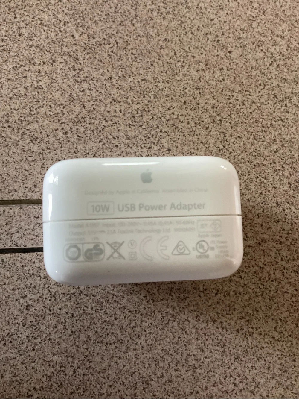 Set of THREE Apple 10W USB Power Adapters / Charging Cubes for iPad and iPhone